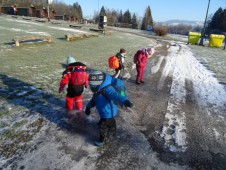 užíváme ledových hrátek